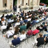Pubblico all'inaugurazione della Mostra "Le forme dell’amore - L’arte racconta” a Villa Breda Padova Pubblico all'inaugurazione della Mostra "Le forme dell’amore - L’arte racconta” a Villa Breda Padova